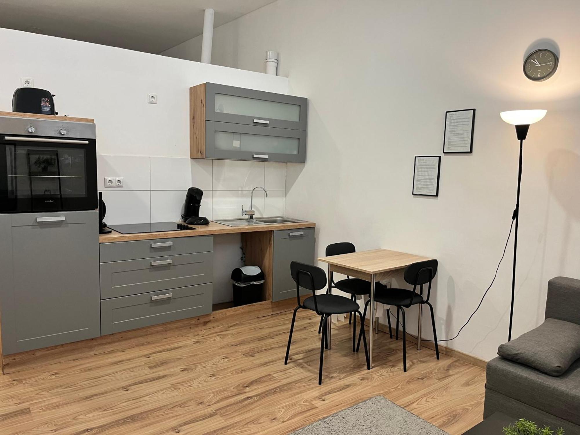 Apartment Central 10C 40Qm Wi-Fi Free Parking Calm Back House Dortmund Extérieur photo