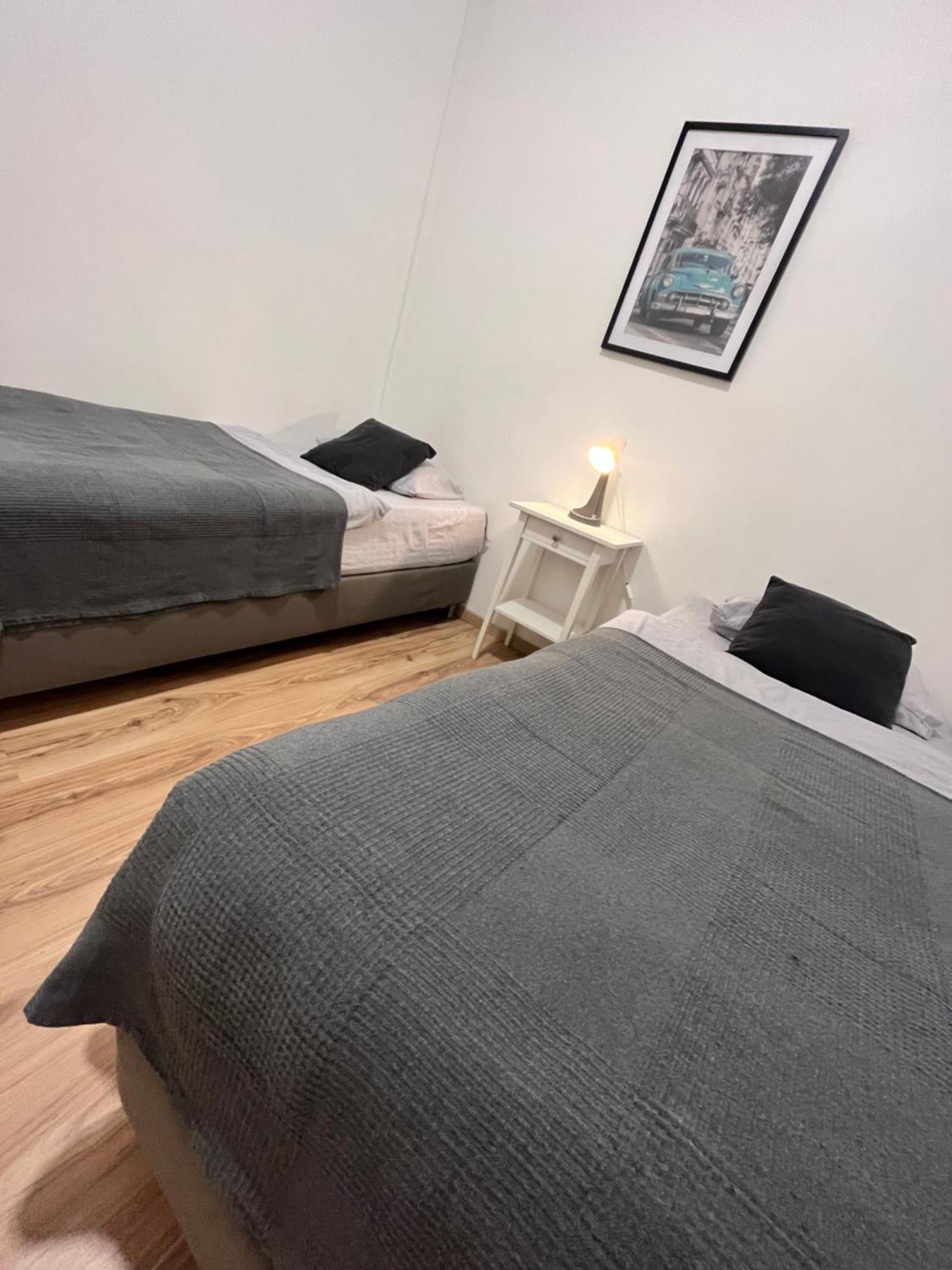 Apartment Central 10C 40Qm Wi-Fi Free Parking Calm Back House Dortmund Extérieur photo
